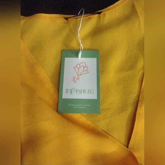 Shirt - Picture 2 of 4